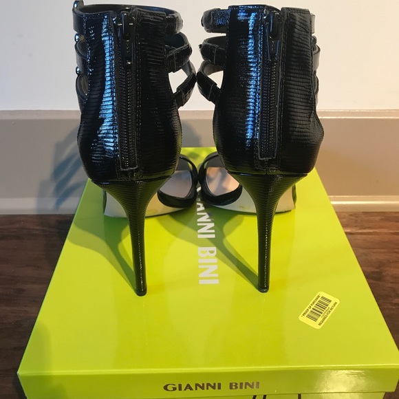 Gianni Bini Heels - Picture 4 of 8